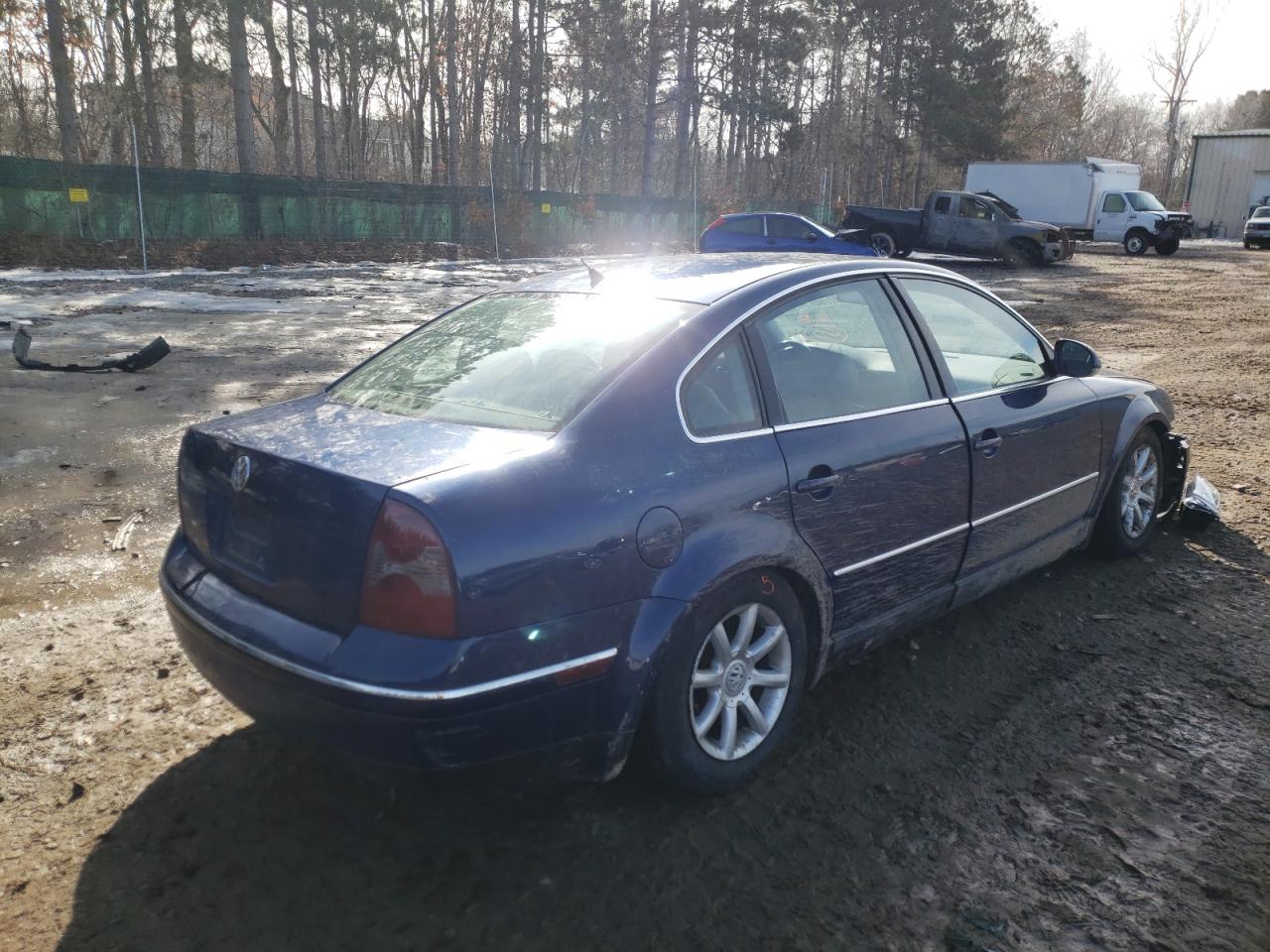 Photo 4 from auction – 2004 VOLKSWAGEN PASSAT GLS with VIN WVWPD63B44E263717