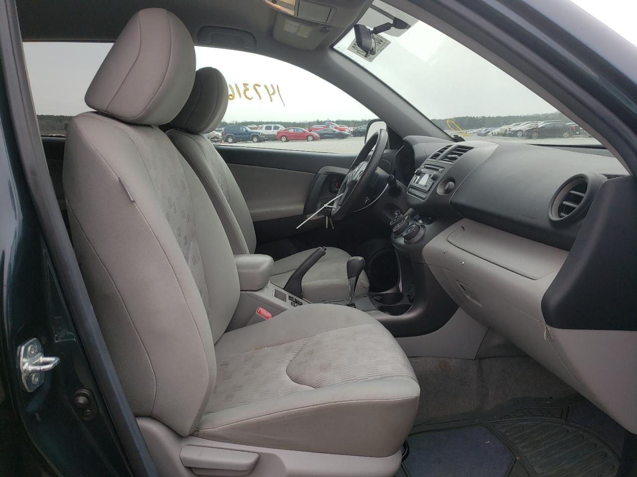 Photo 5 from auction – 2012 TOYOTA RAV4 with VIN 2T3BK4DV2CW073497