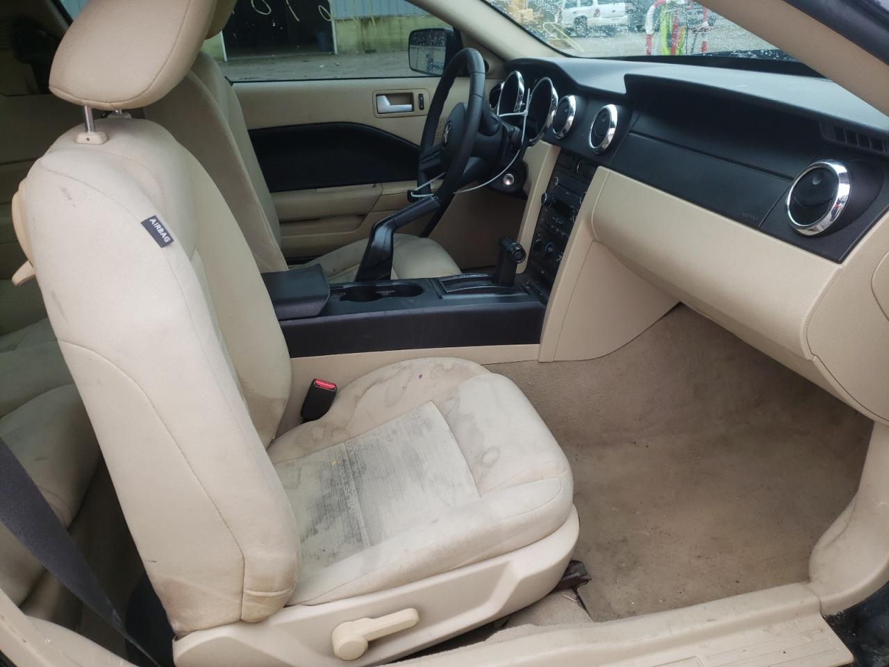 Photo 5 from auction – 2008 FORD MUSTANG with VIN 1ZVHT80N585112261