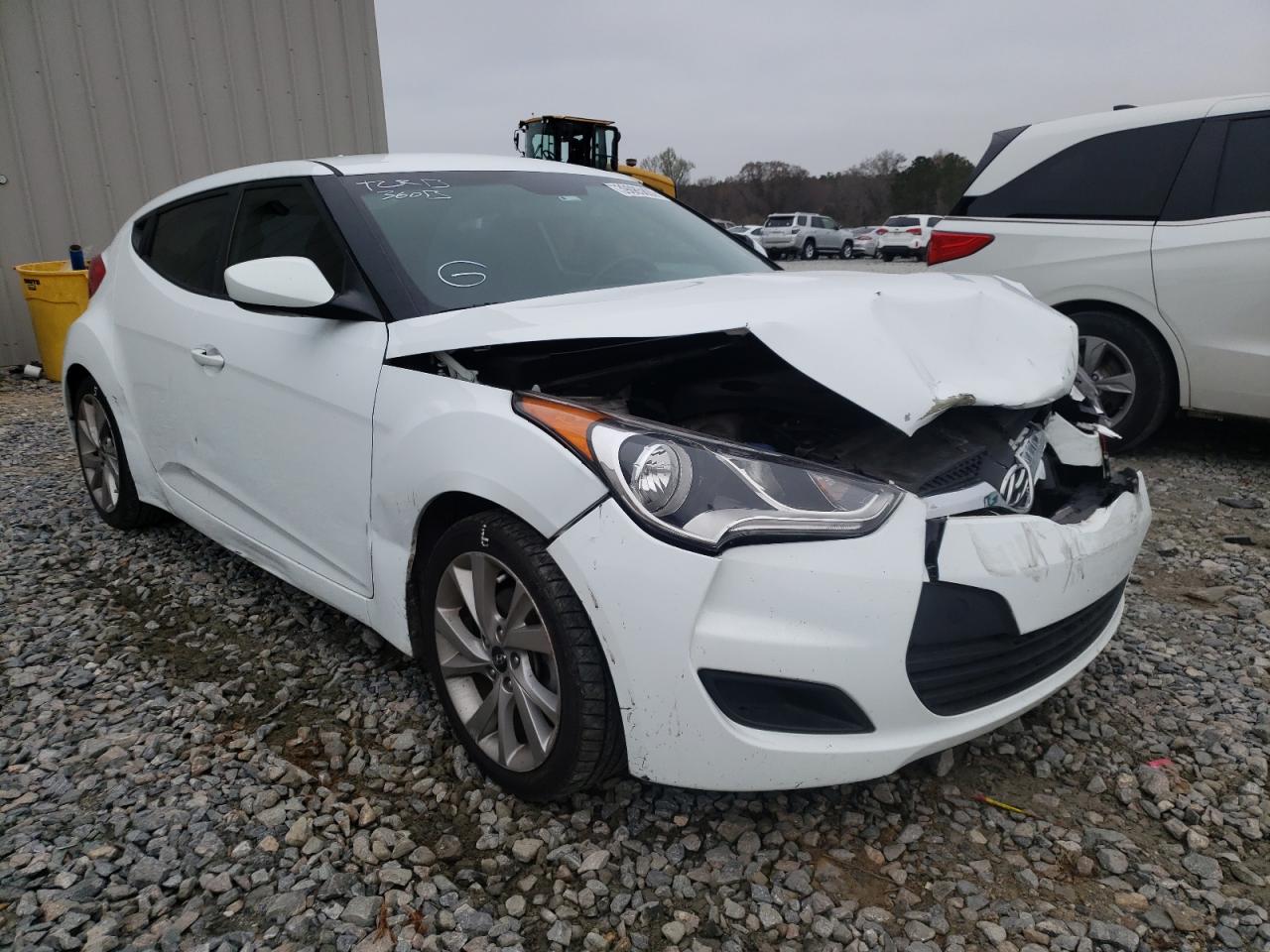 Photo 9 from auction – 2016 HYUNDAI VELOSTER with VIN KMHTC6AD3GU295988