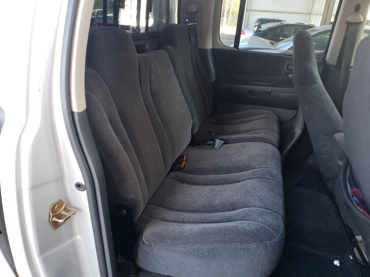 Photo 6 from auction – 2003 DODGE DAKOTA QUA with VIN 1D7HG38Z33S281342