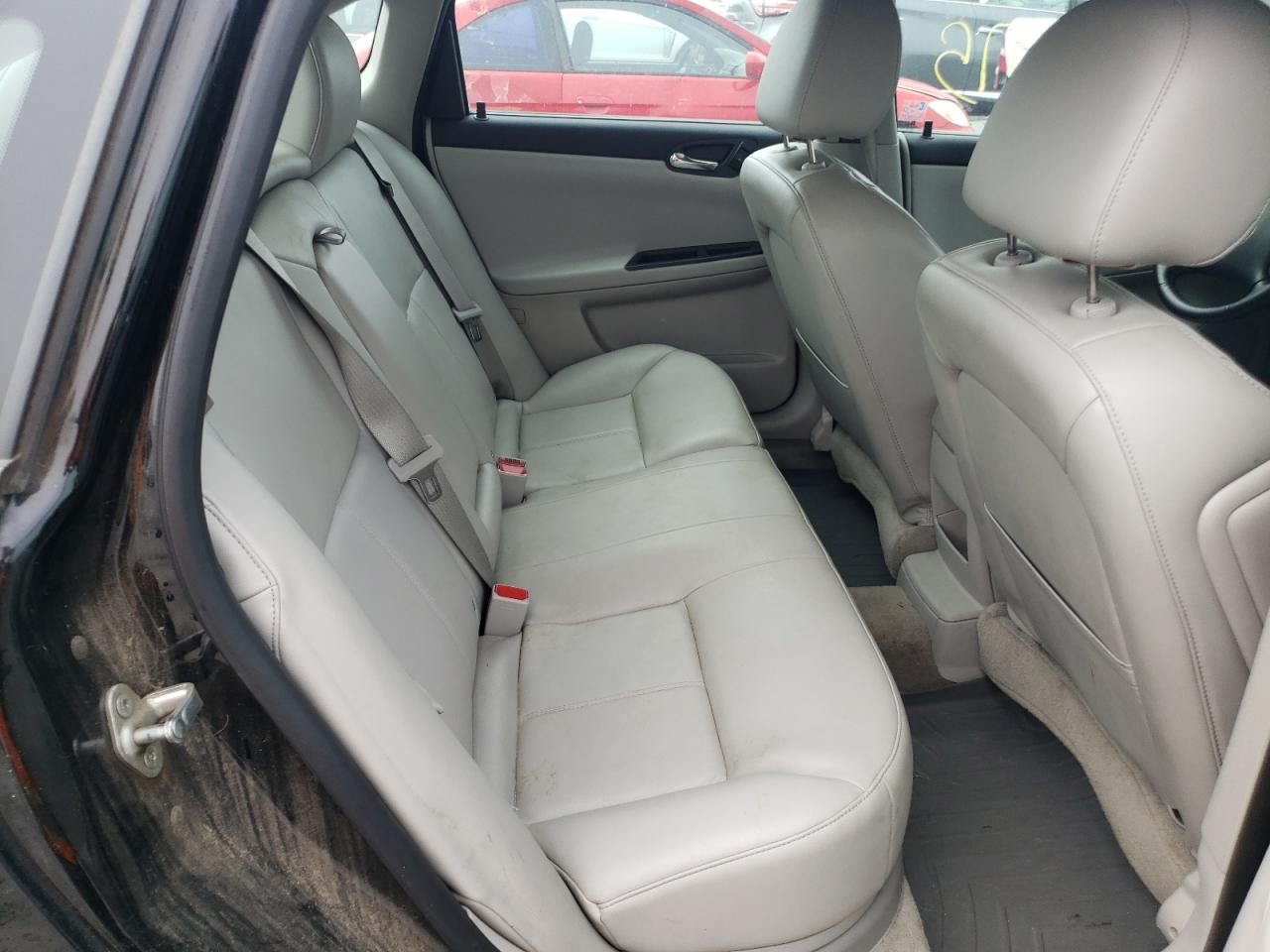 Photo 6 from auction – 2013 CHEVROLET IMPALA LTZ with VIN 2G1WC5E37D1169033