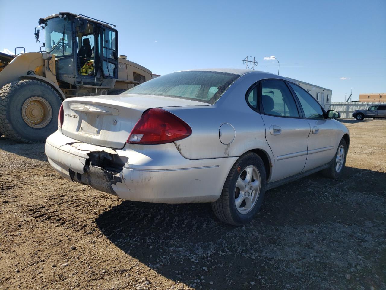 Photo 4 from auction – 2003 FORD TAURUS SES with VIN 1FAFP55U23G241056