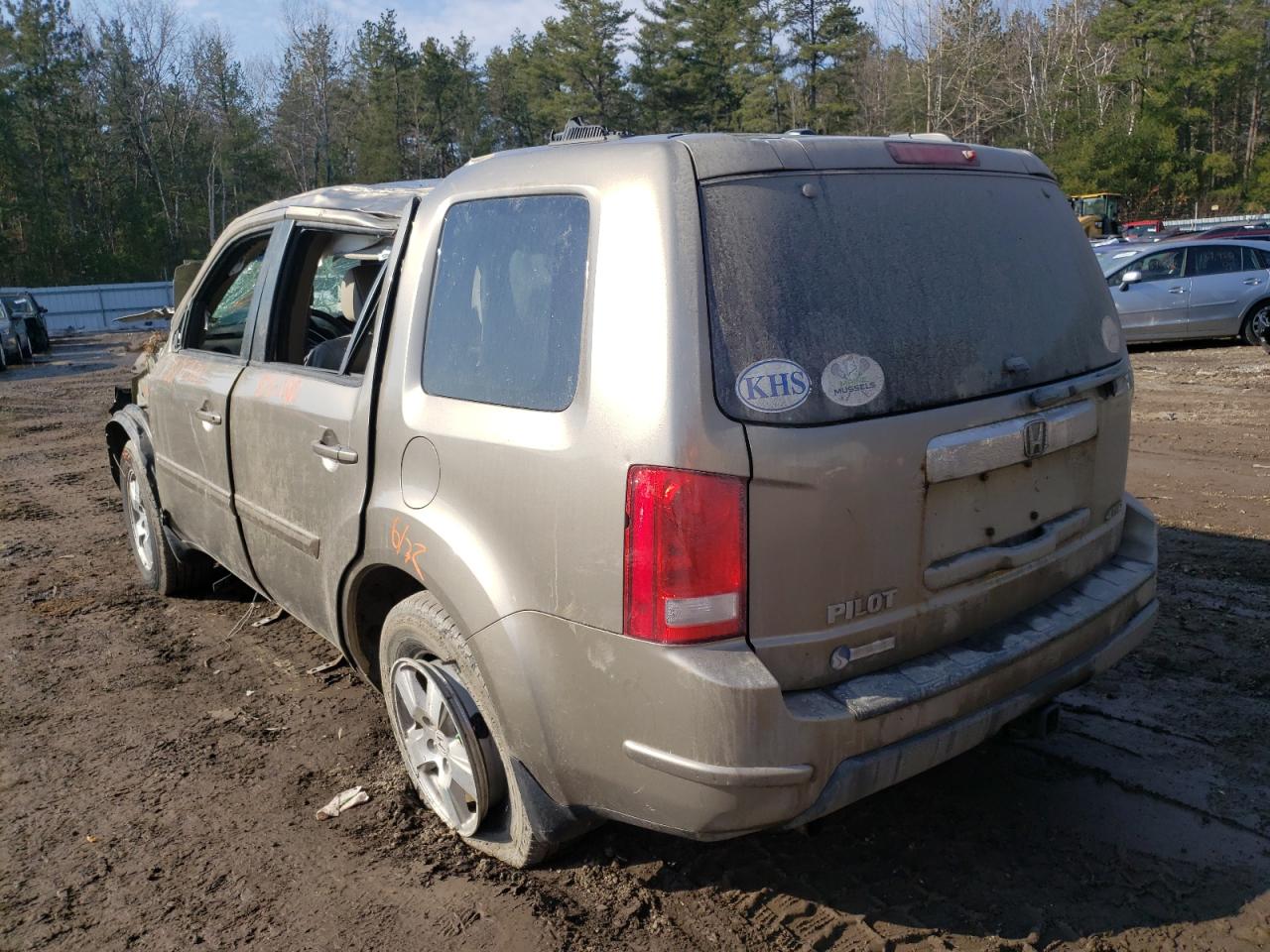Photo 3 from auction – 2011 HONDA PILOT EXL with VIN 5FNYF4H54BB063504