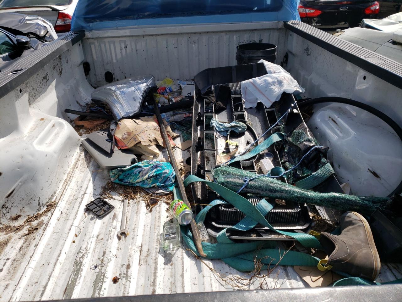 Photo 6 from auction – 2013 FORD F250 SUPER with VIN 1FTBF2AT2DEA21713