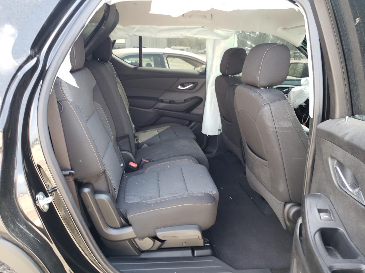 Photo 6 from auction – 2021 CHEVROLET TRAVERSE L with VIN 1GNERFKW0MJ207852