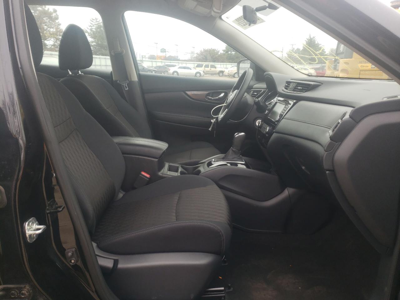 Photo 5 from auction – 2018 NISSAN ROGUE S with VIN 5N1AT2MT2JC768733