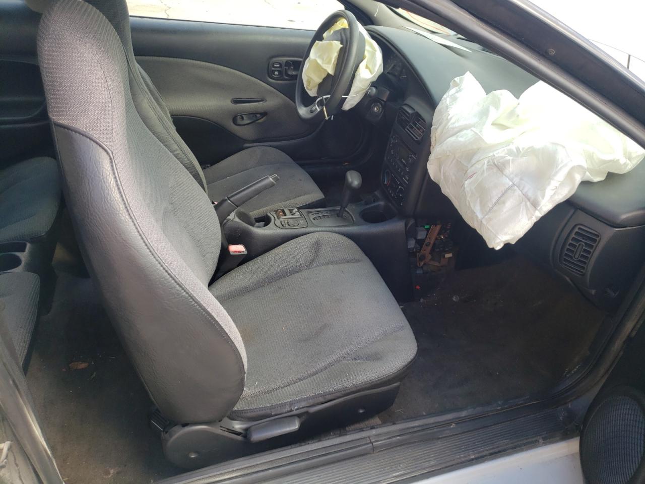 Photo 5 from auction – 2002 SATURN SC1 with VIN 1G8ZP12842Z112028