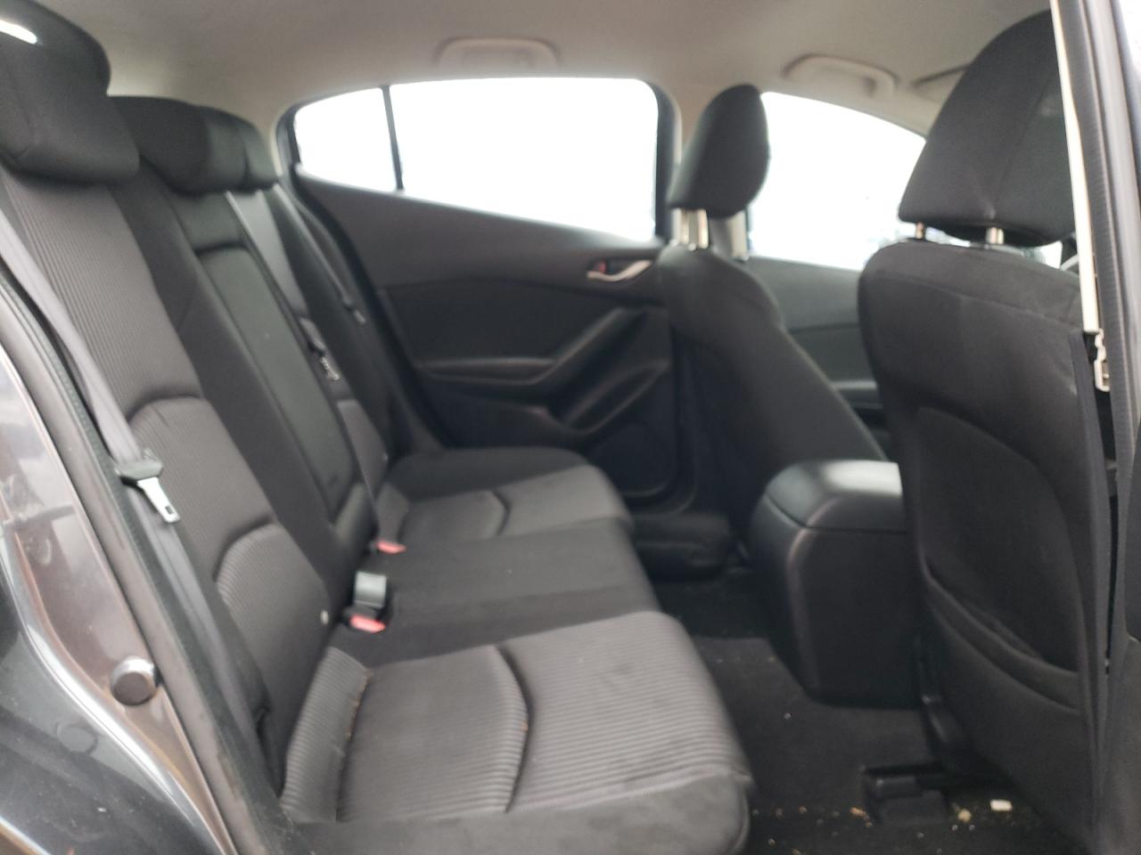 Photo 6 from auction – 2015 MAZDA 3 TOURING with VIN JM1BM1L77F1251841
