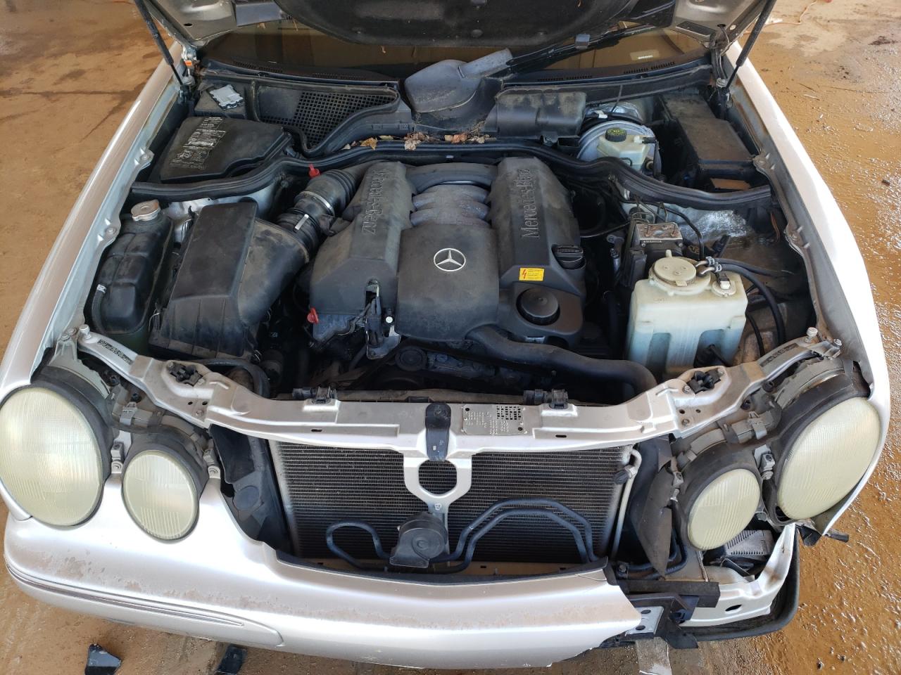 Photo 7 from auction – 2002 MERCEDES-BENZ E 320 with VIN WDBJF65JX2B398279