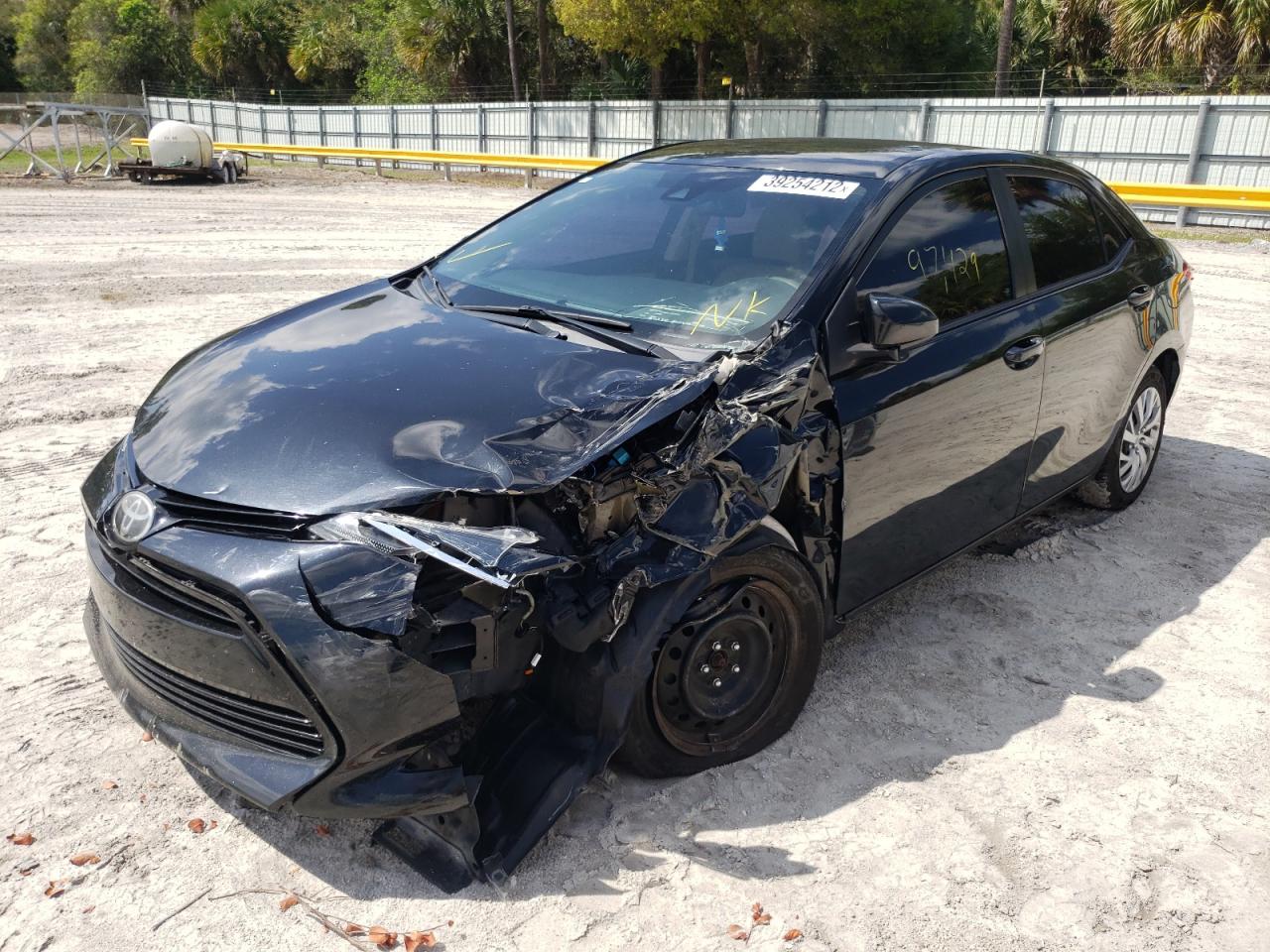 Photo 2 from auction – 2017 TOYOTA COROLLA L with VIN 5YFBURHE7HP722505