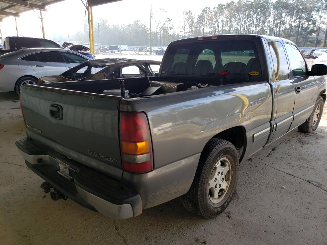 Photo 4 from auction – 2002 CHEVROLET SILVERADO with VIN 2GCEC19VX21216172