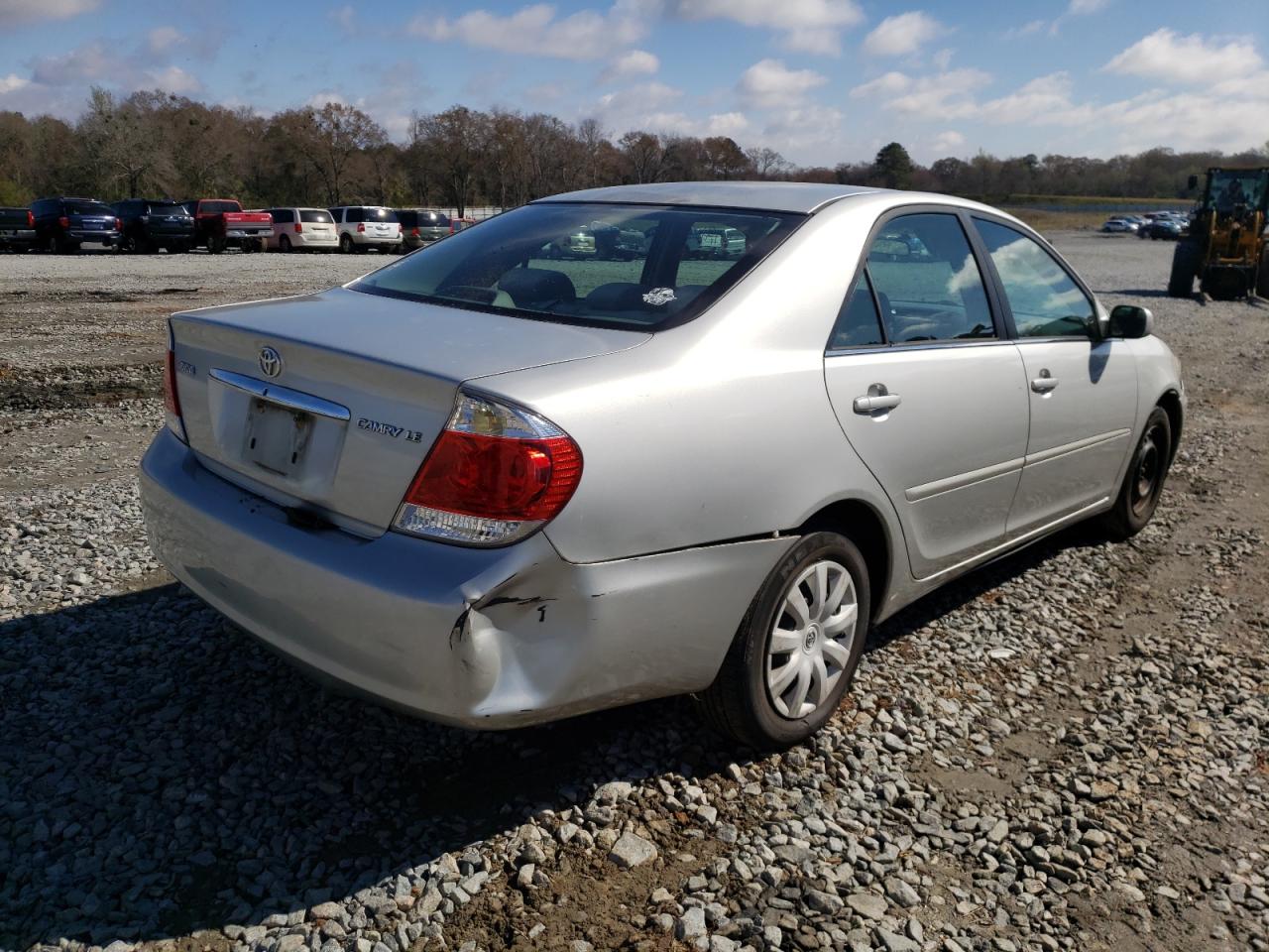 Photo 4 from auction – 2006 TOYOTA CAMRY LE with VIN 4T1BE32K96U681802