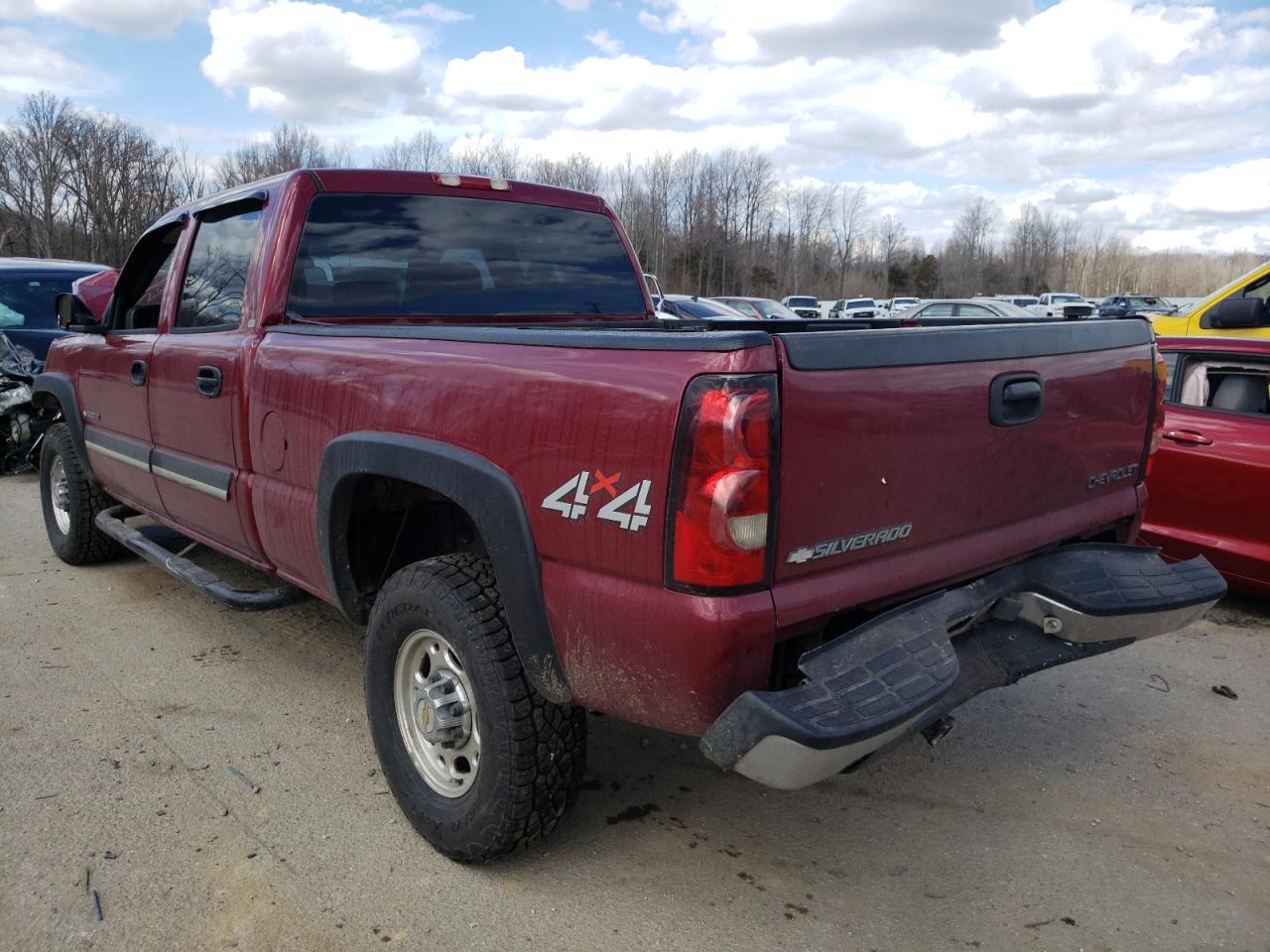 Photo 3 from auction – 2004 CHEVROLET SILVERADO with VIN 1GCHK23U44F114934