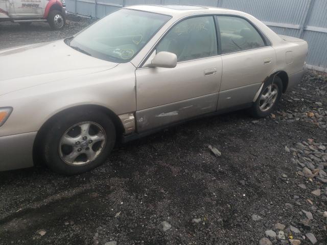 Photo 9 from auction – 1998 LEXUS ES 300 with VIN JT8BF28G8W0133309