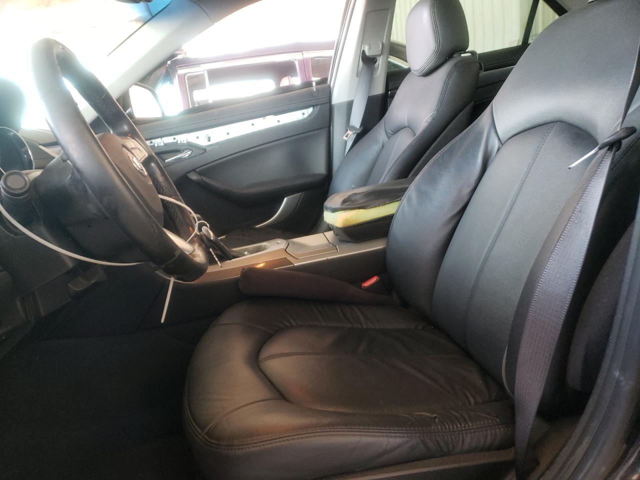 Photo 5 from auction – 2010 CADILLAC CTS with VIN 1G6DA5EG2A0124812