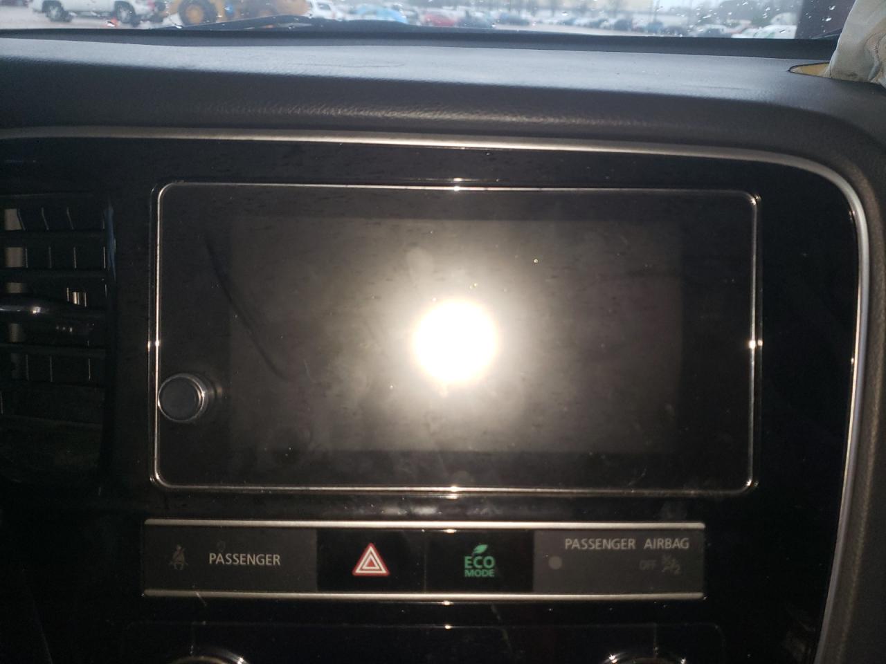 Photo 9 from auction – 2019 MITSUBISHI OUTLANDER with VIN JA4AD3A30KZ014234