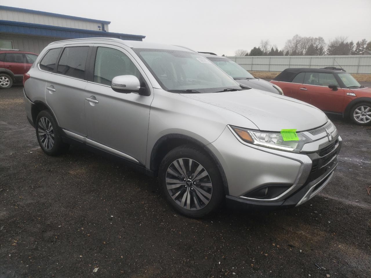 Photo 1 from auction – 2019 MITSUBISHI OUTLANDER with VIN JA4AZ3A38KZ039075