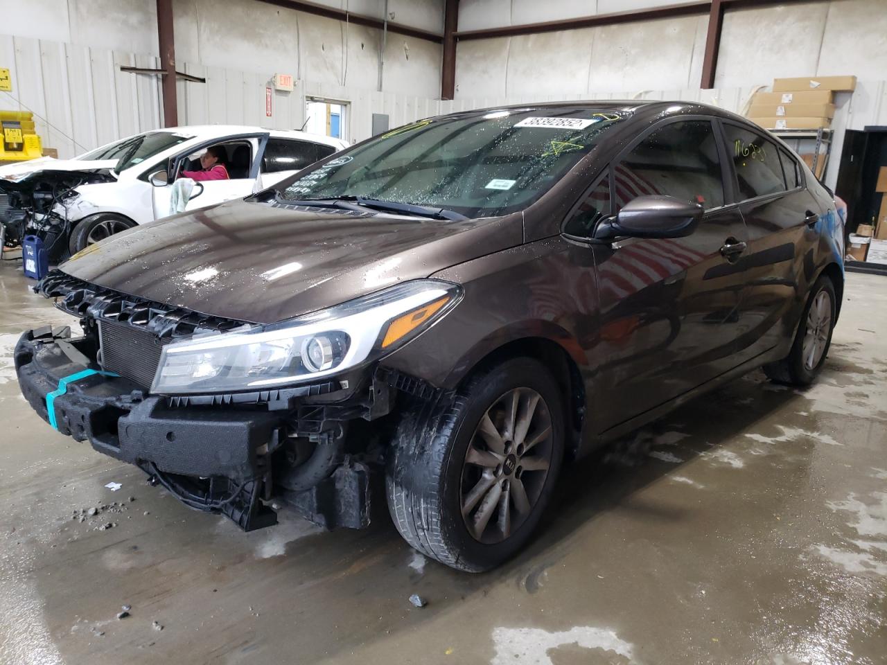 Photo 2 from auction – 2017 KIA FORTE LX with VIN 3KPFL4A76HE017327