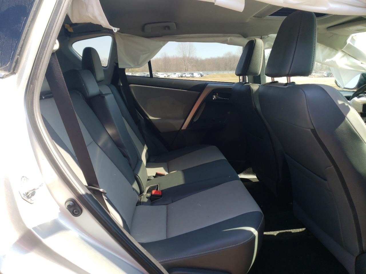 Photo 6 from auction – 2014 TOYOTA RAV4 LIMIT with VIN 2T3DFREV6EW202028