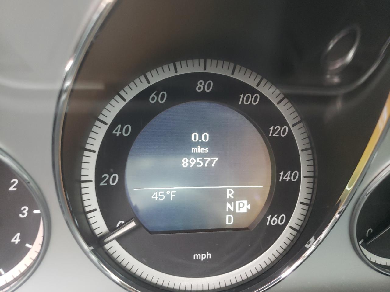 Photo 8 from auction – 2010 MERCEDES-BENZ E 350 4MAT with VIN WDDHF8HB8AA080574