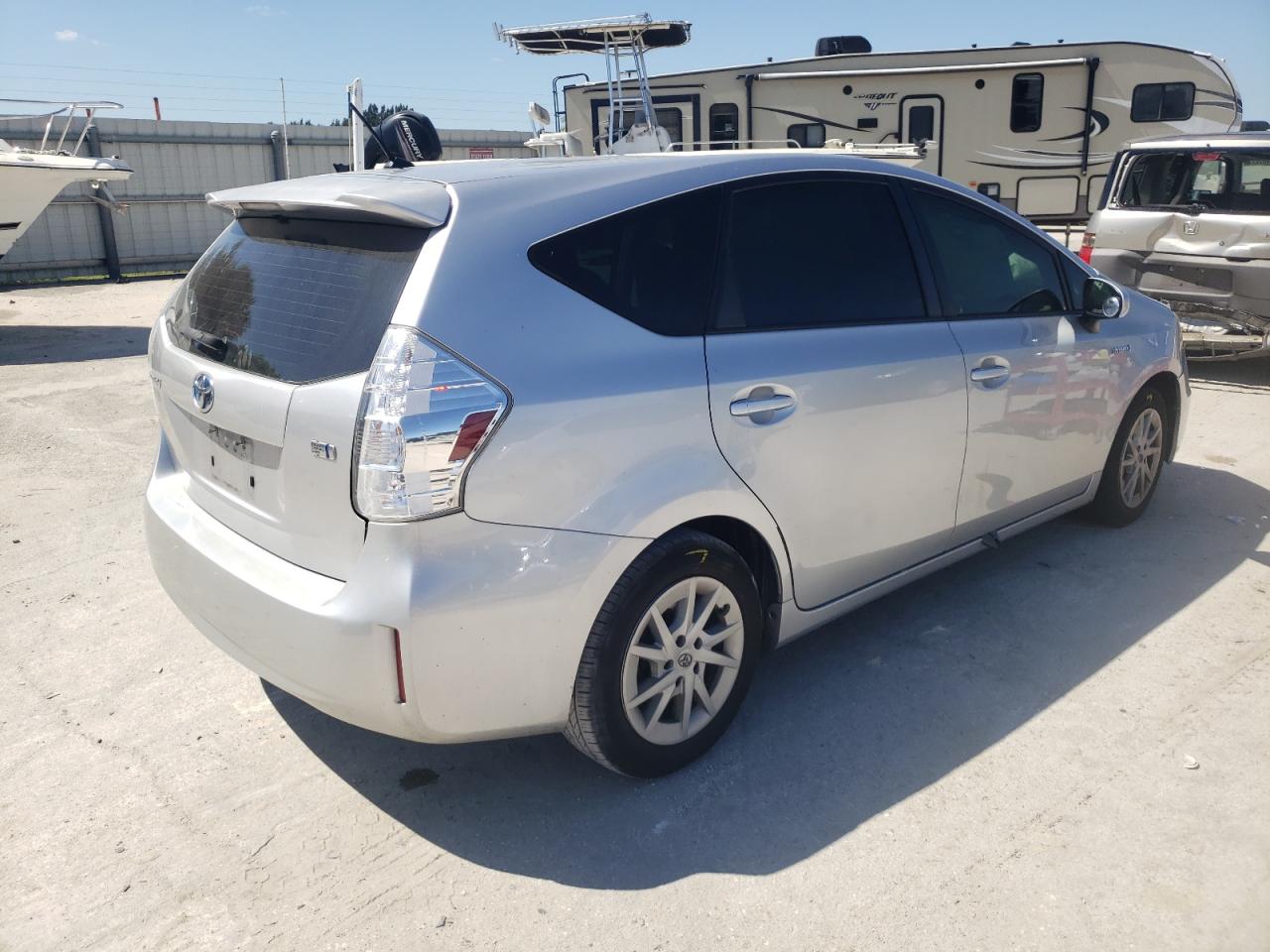 Photo 4 from auction – 2012 TOYOTA PRIUS V with VIN JTDZN3EU9C3078334