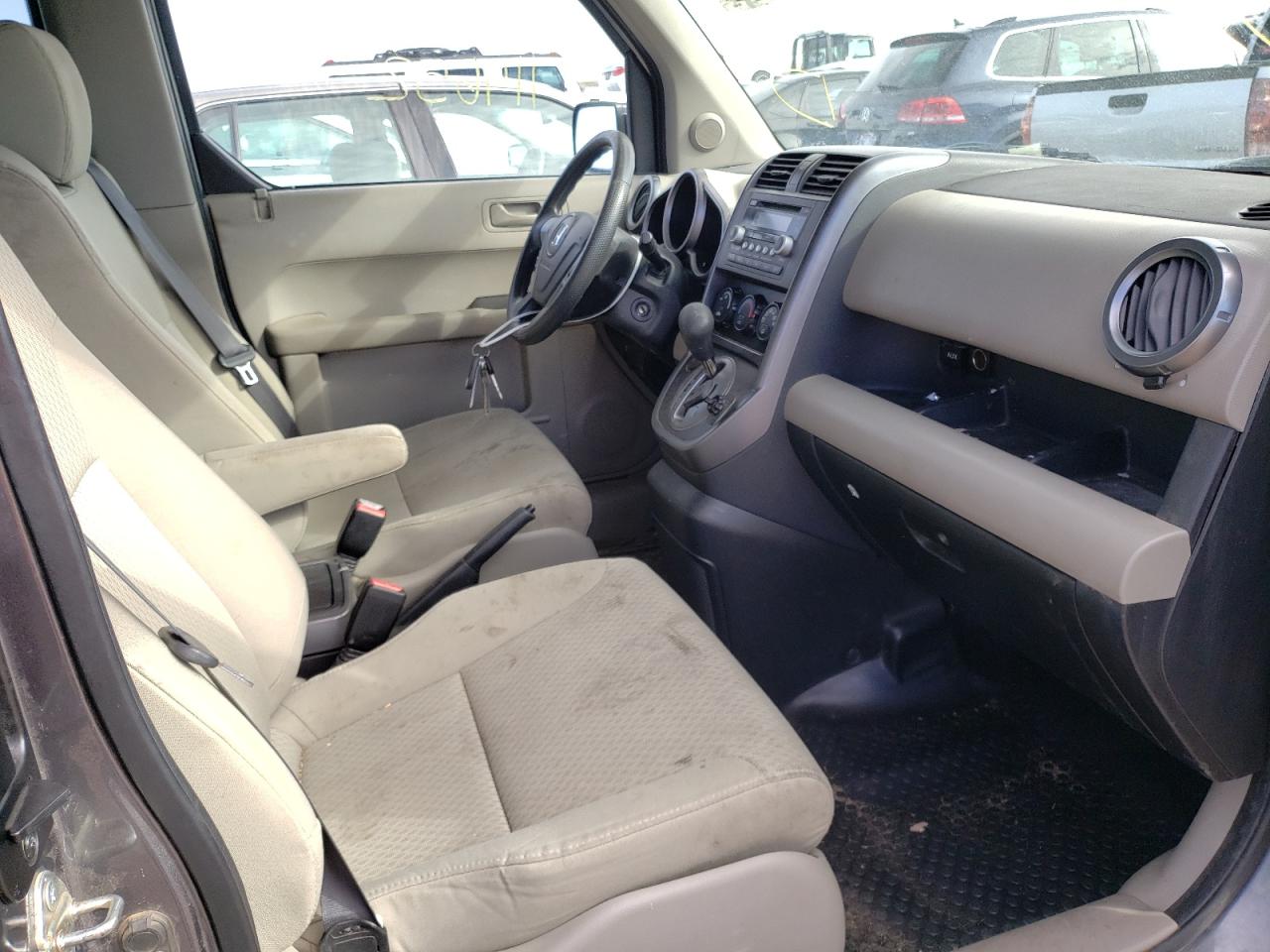 Photo 5 from auction – 2010 HONDA ELEMENT EX with VIN 5J6YH2H72AL004540