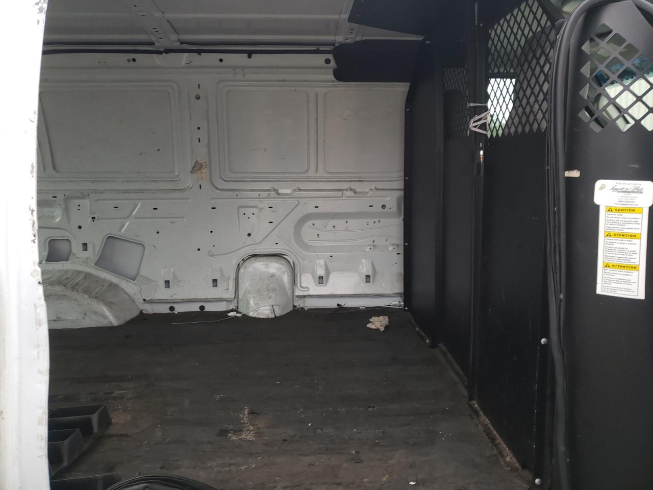 Photo 6 from auction – 2011 FORD ECONOLINE with VIN 1FTNE2EL5BDA65797