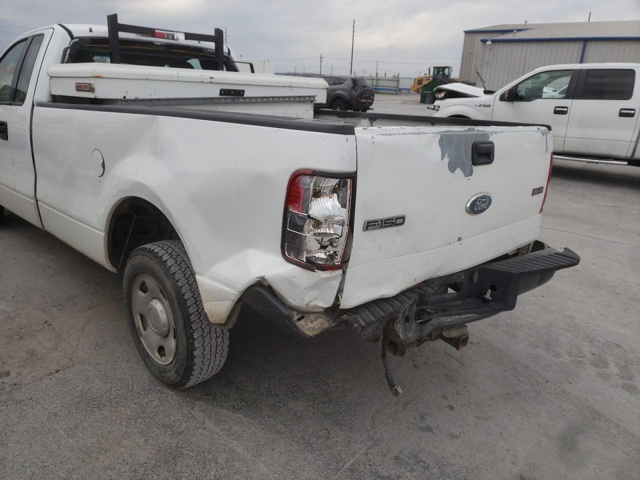 Photo 9 from auction – 2008 FORD F150 with VIN 1FTRF12W58KD20007