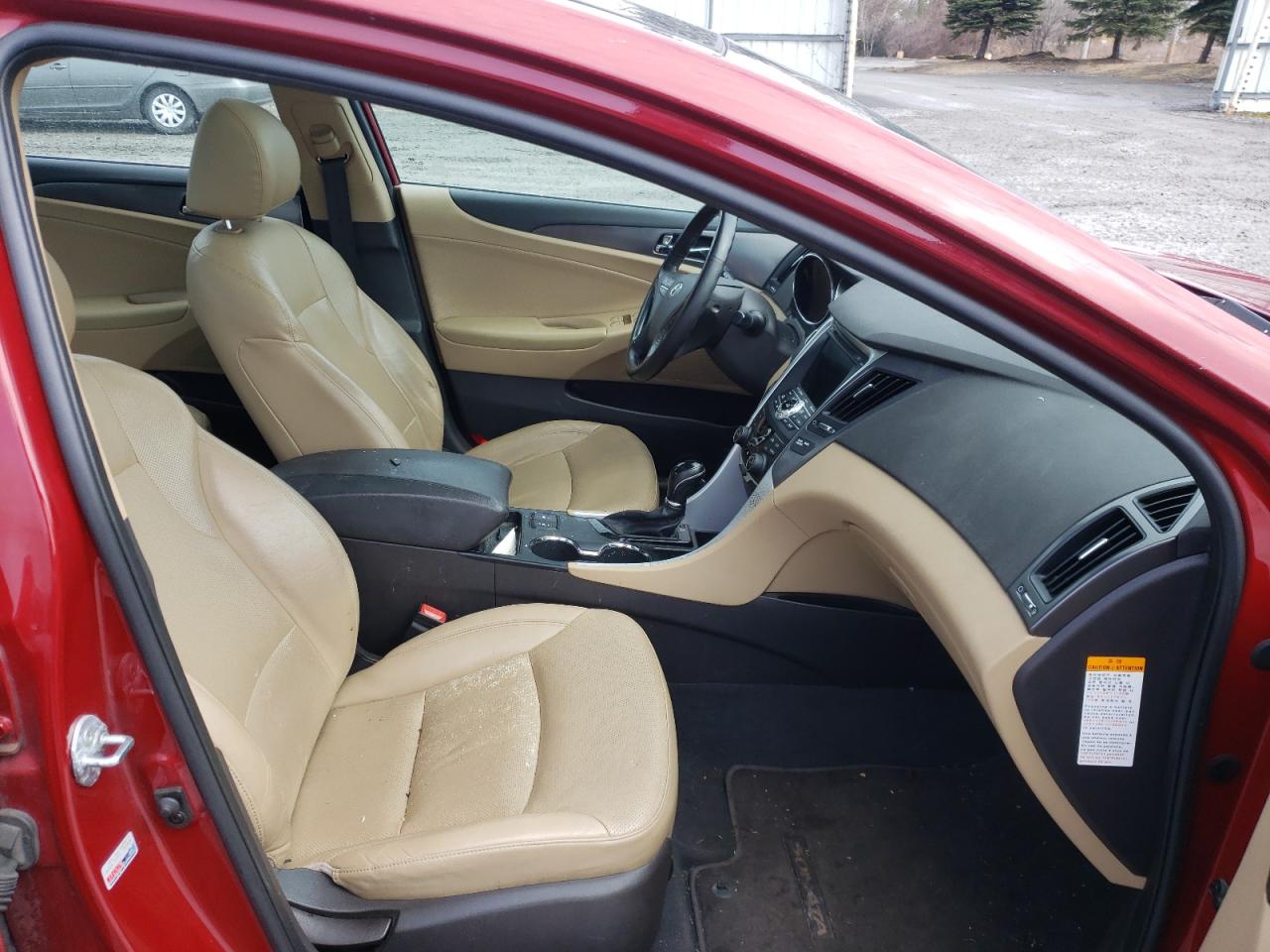 Photo 5 from auction – 2013 HYUNDAI SONATA HYB with VIN KMHEC4A44DA066830