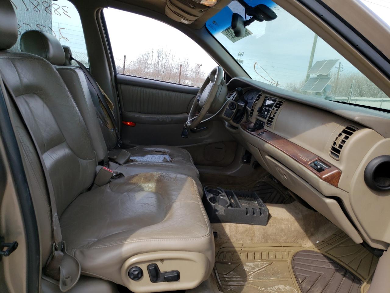 Photo 5 from auction – 2000 BUICK PARK AVENU with VIN 1G4CW52K2Y4184526