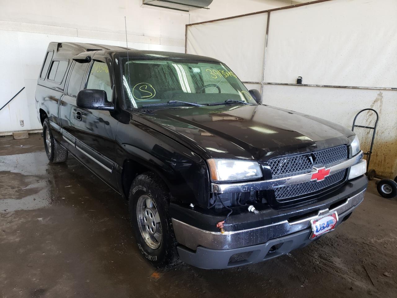 CHEVROLET SILVERADO 2004 with VIN 2GCEC19T241282393 - Photo from auction