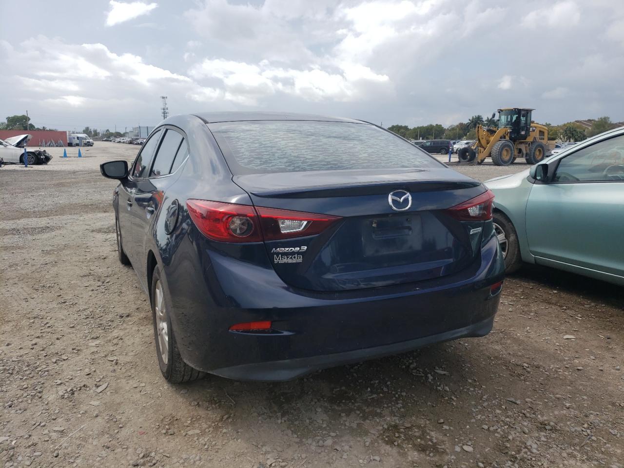 Photo 3 from auction – 2015 MAZDA 3 TOURING with VIN 3MZBM1V75FM207494