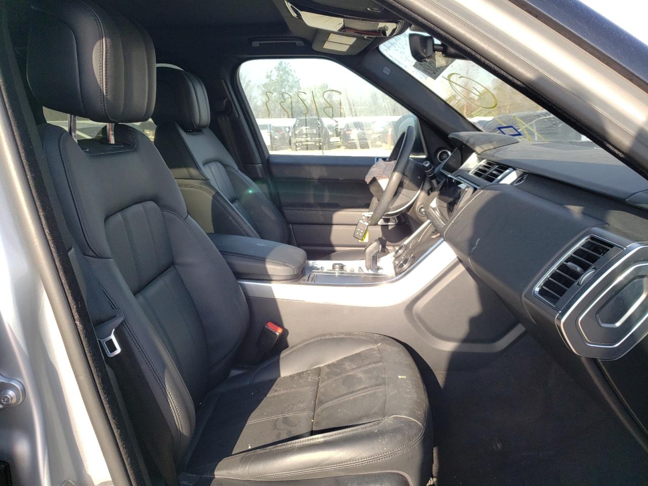 Photo 5 from auction – 2019 LAND ROVER RANGE ROVE with VIN SALWG2RV8KA423530