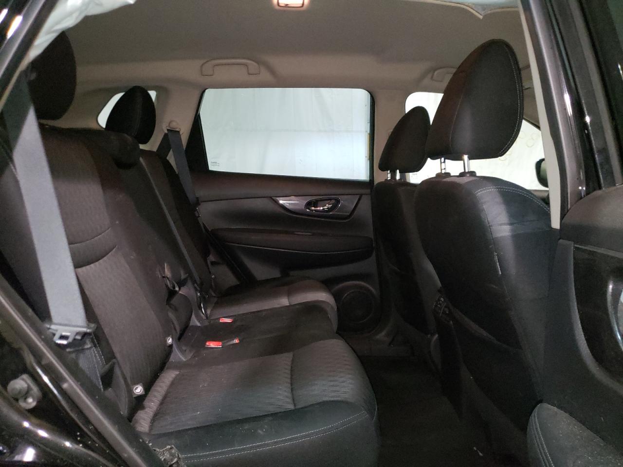 Photo 6 from auction – 2019 NISSAN ROGUE S with VIN KNMAT2MV7KP507100