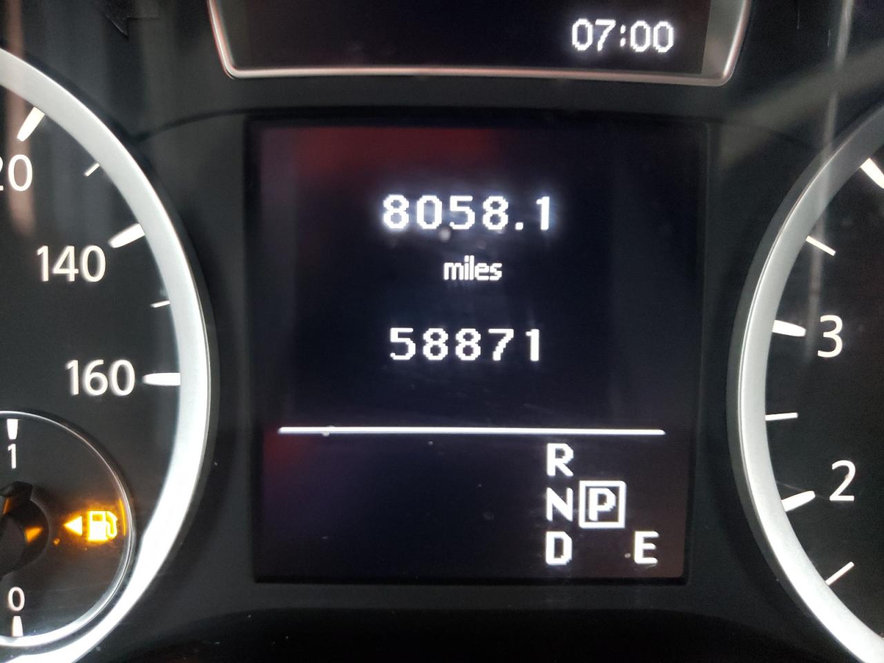 Photo 8 from auction – 2018 INFINITI QX30 BASE with VIN SJKCH5CP3JA056535