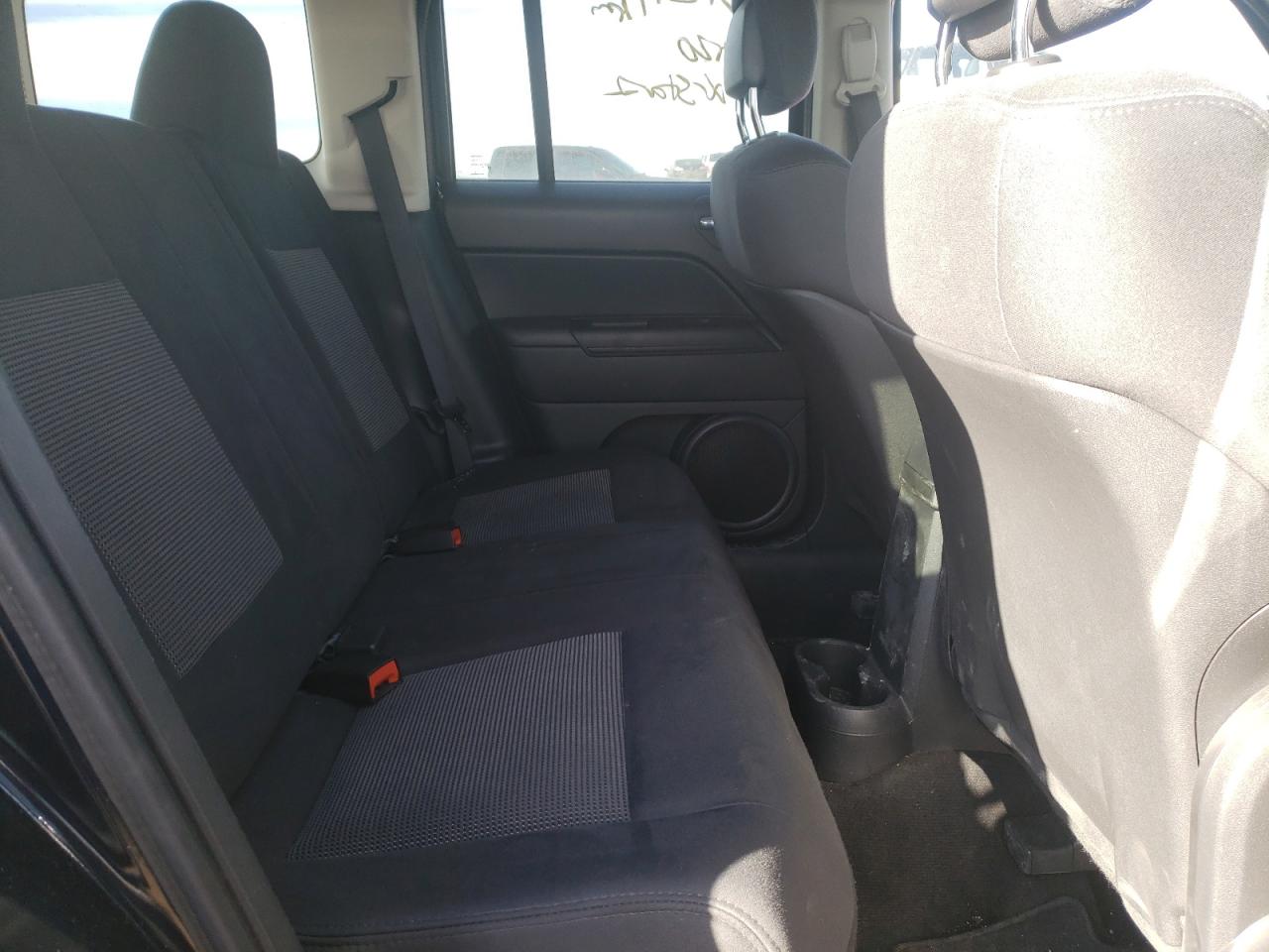 Photo 6 from auction – 2011 JEEP PATRIOT with VIN 1J4NF2GBXBD130302