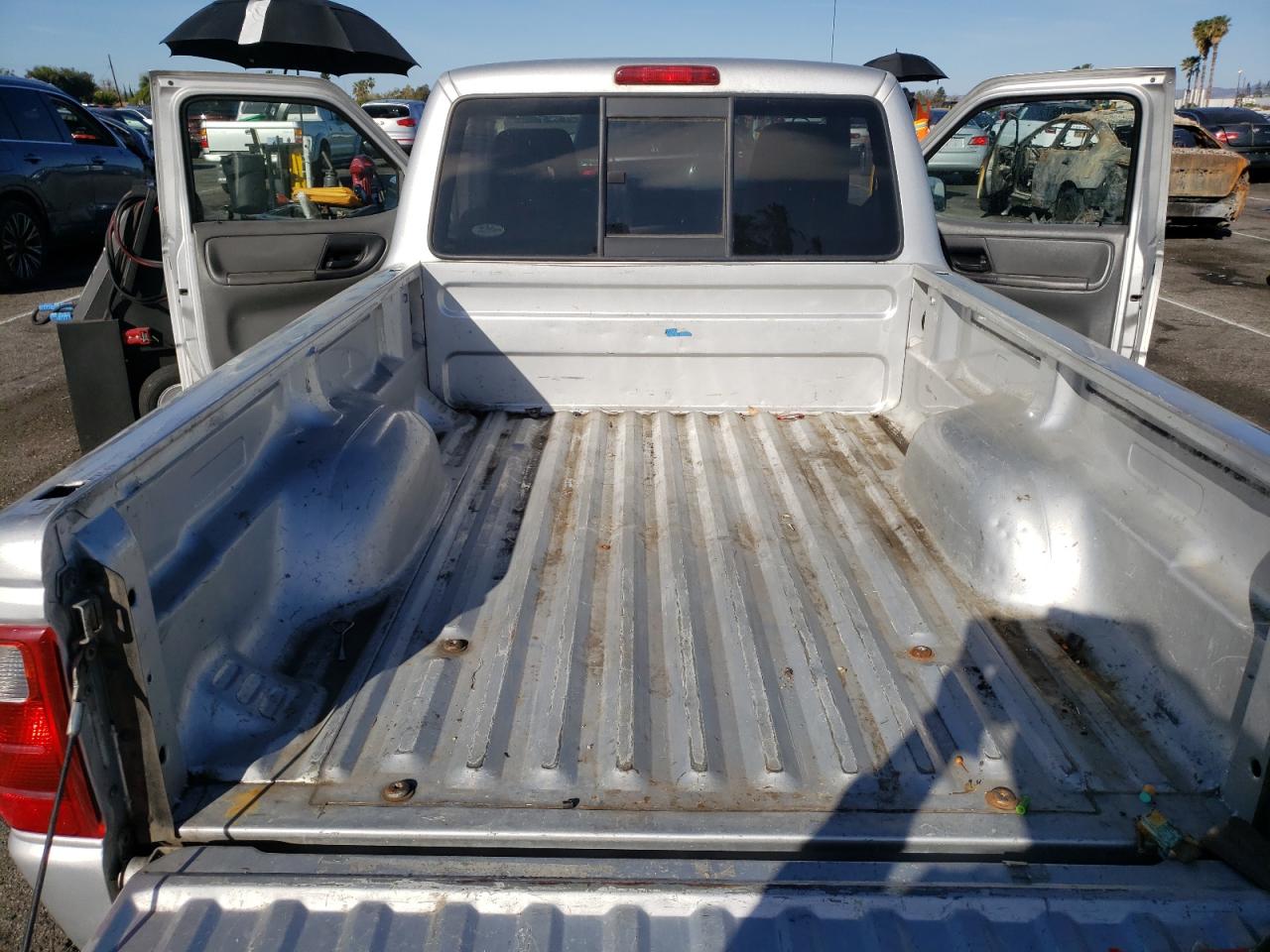 Photo 6 from auction – 2005 FORD RANGER with VIN 1FTYR10D65PA61238