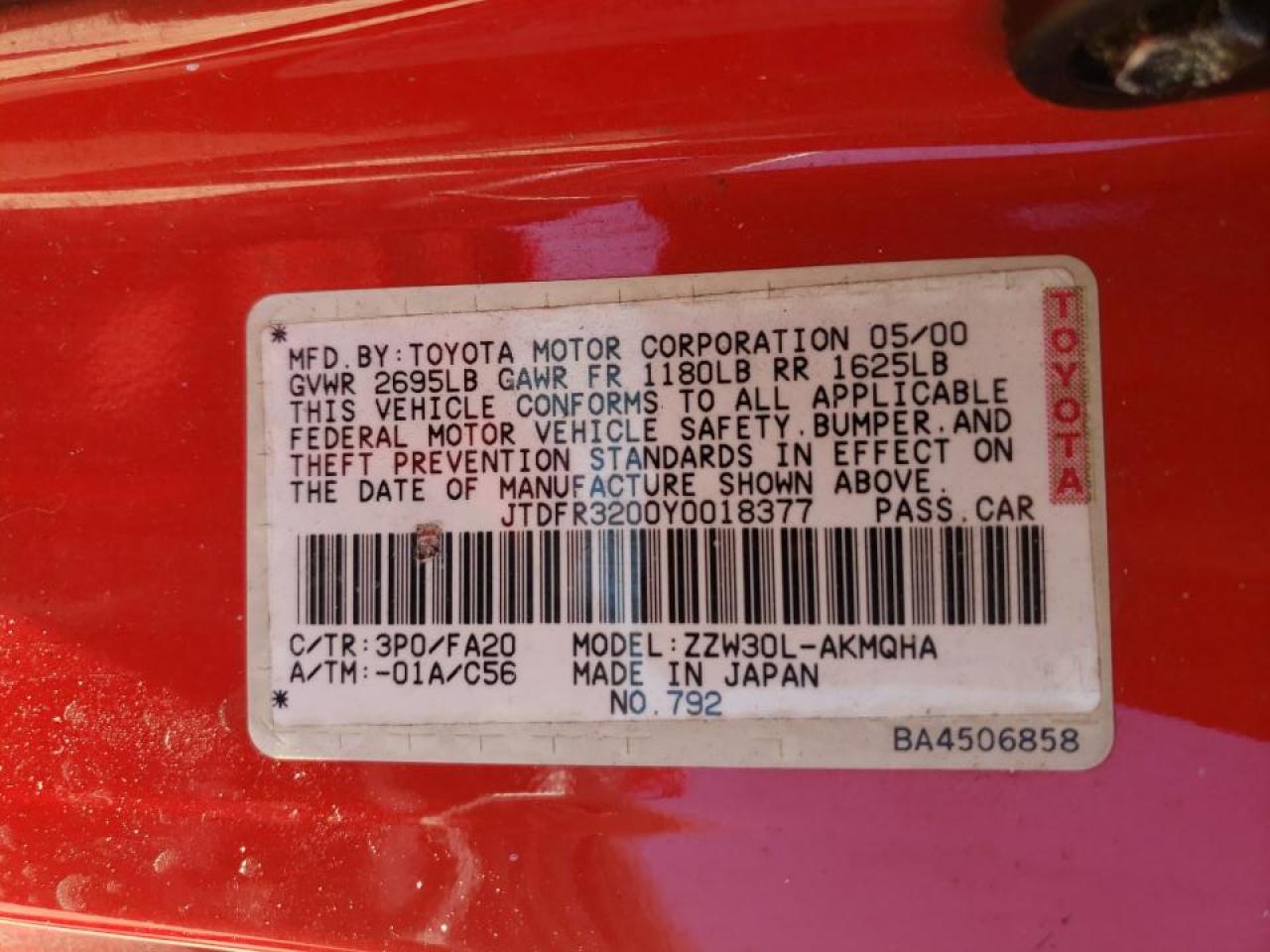 Photo 10 from auction – 2000 TOYOTA MR2 SPYDER with VIN JTDFR3200Y0018377