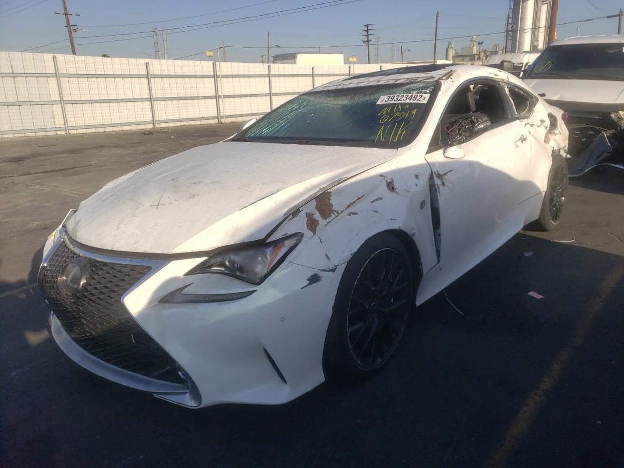 Photo 2 from auction – 2016 LEXUS RC 350 with VIN JTHHE5BC1G5014638