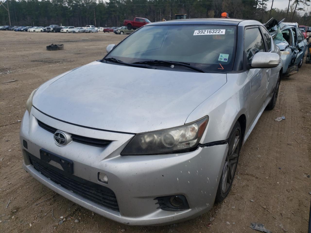 Photo 2 from auction – 2012 TOYOTA SCION TC with VIN JTKJF5C71C3032122