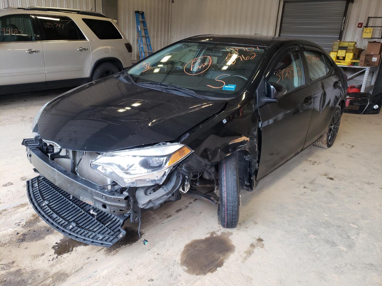 Photo 2 from auction – 2015 TOYOTA COROLLA L with VIN 2T1BURHE4FC317246