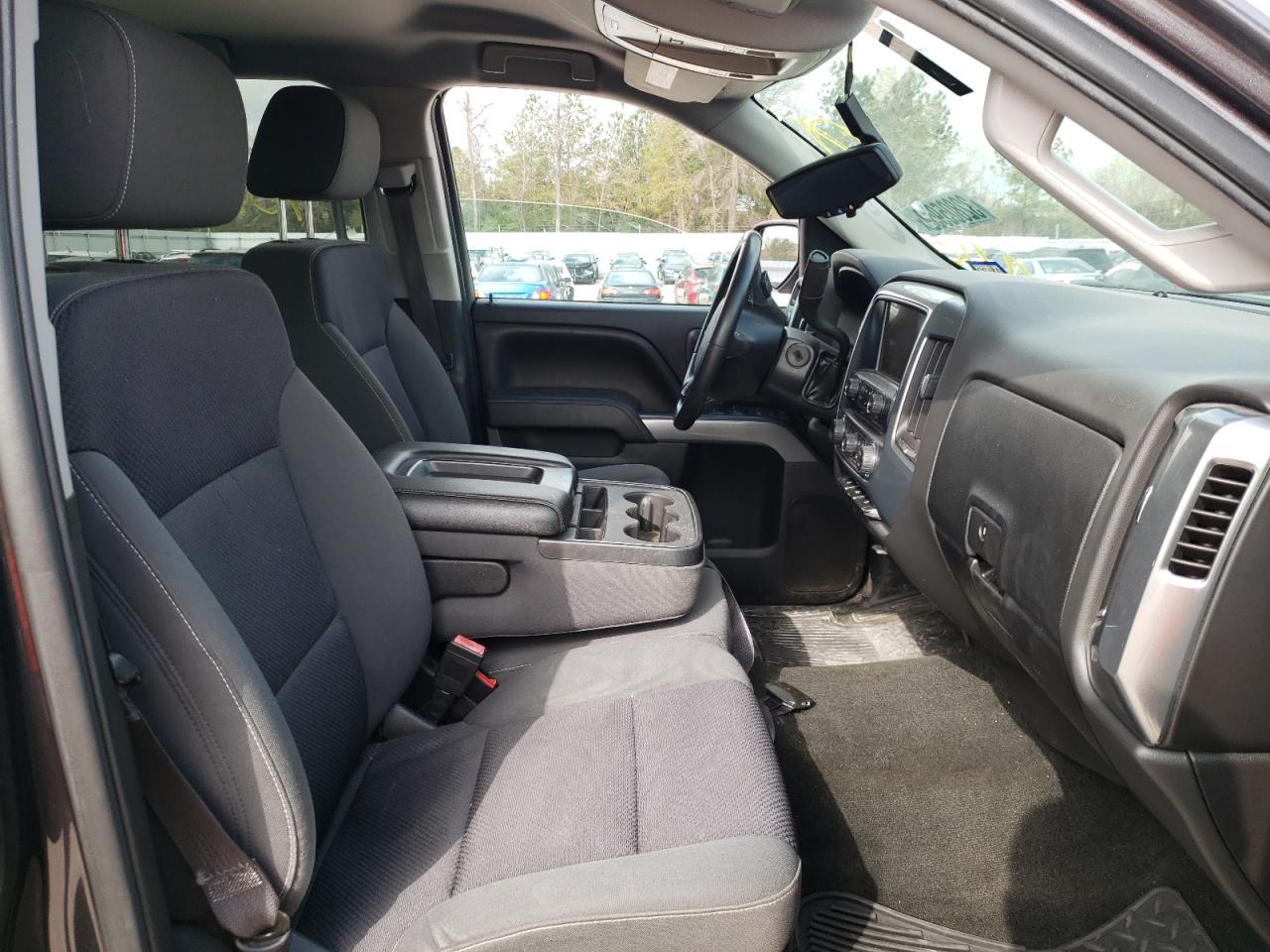 Photo 5 from auction – 2014 CHEVROLET SILVERADO with VIN 3GCUKREC1EG312964