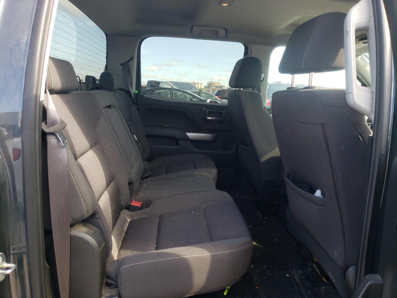 Photo 6 from auction – 2017 CHEVROLET SILVERADO with VIN 3GCUKREC4HG448655