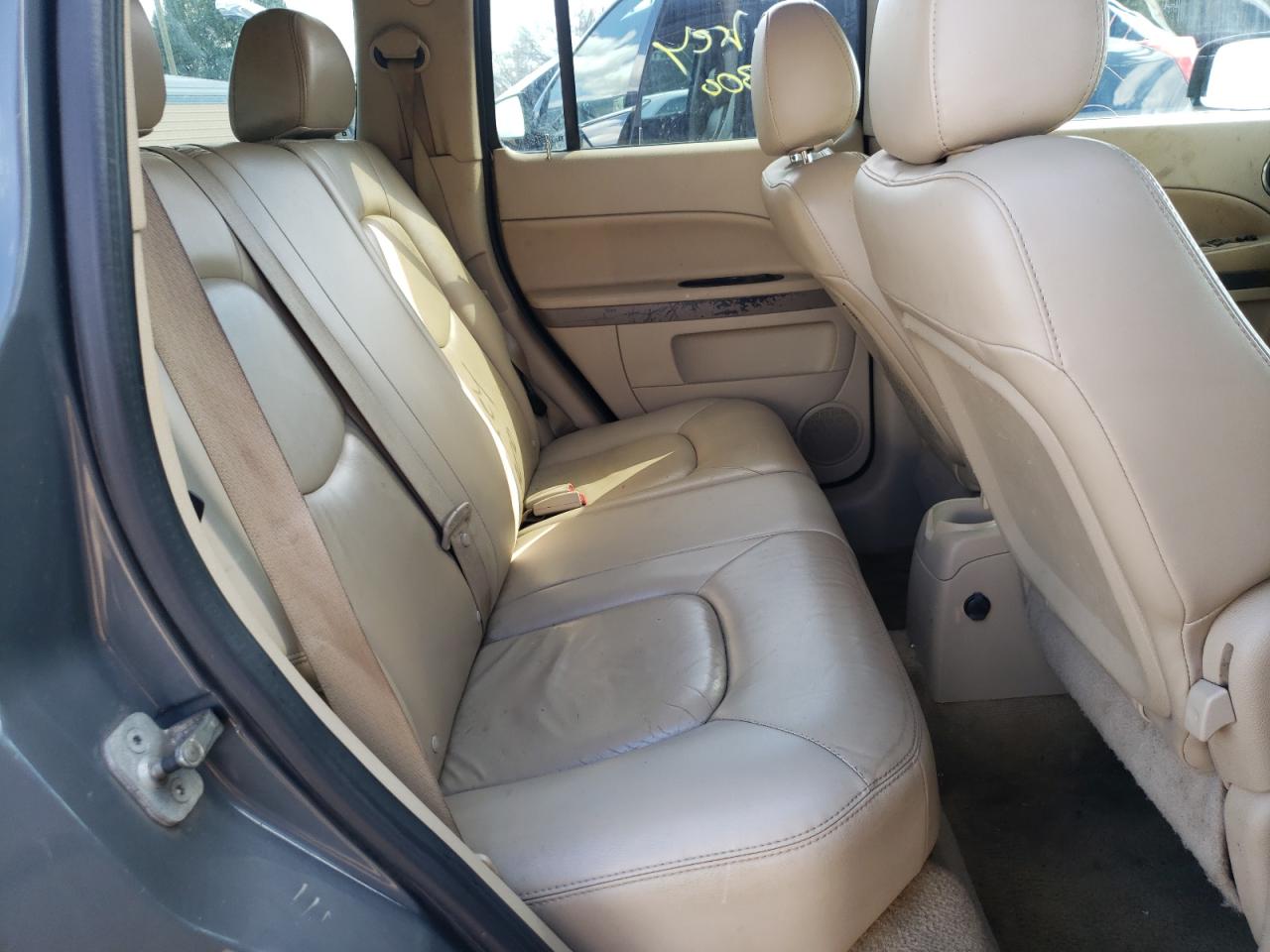 Photo 6 from auction – 2009 CHEVROLET HHR LT with VIN 3GNCA53V99S508902
