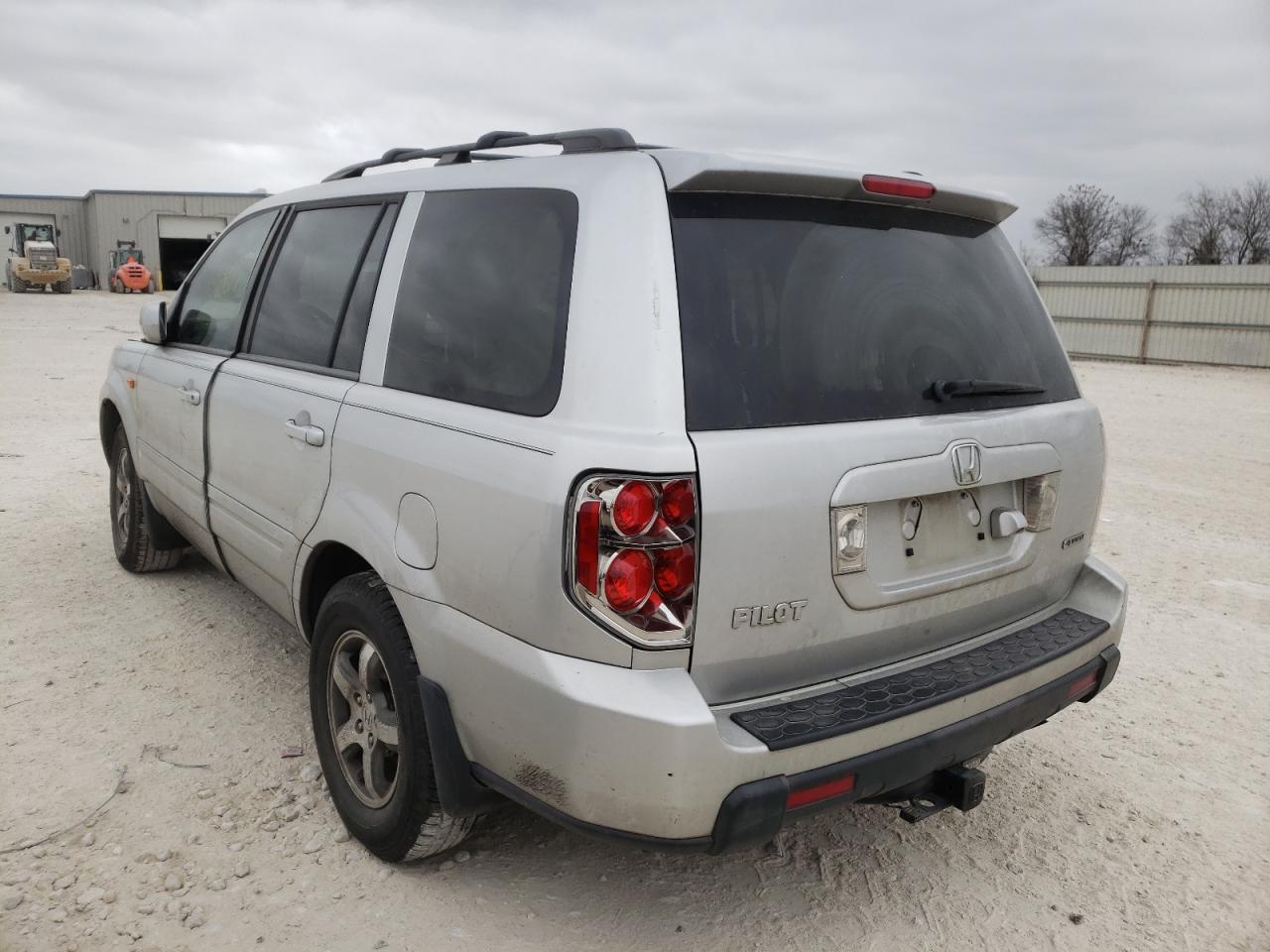 Photo 3 from auction – 2008 HONDA PILOT EXL with VIN 5FNYF18758B007628