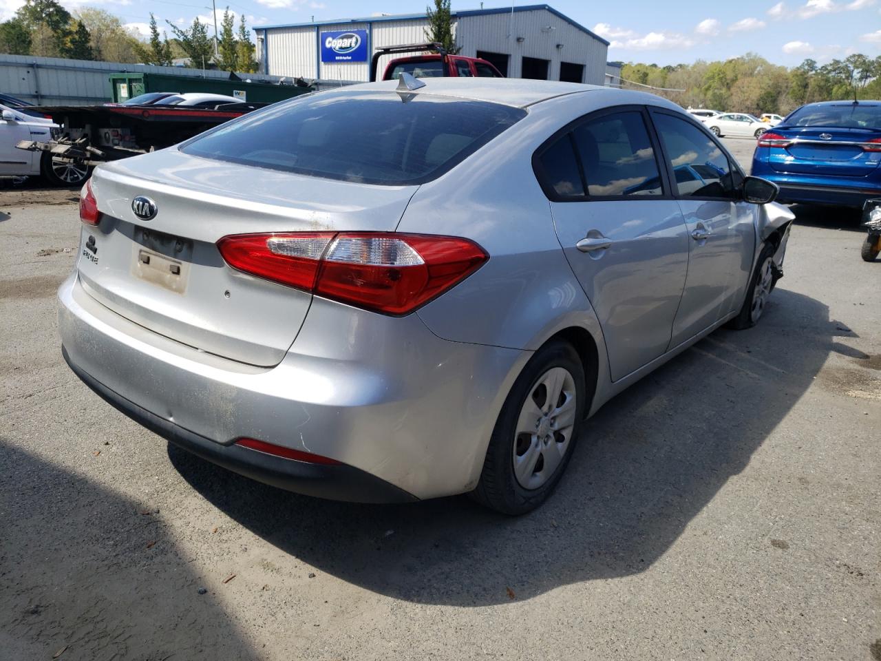 Photo 4 from auction – 2014 KIA FORTE LX with VIN KNAFK4A68E5108534
