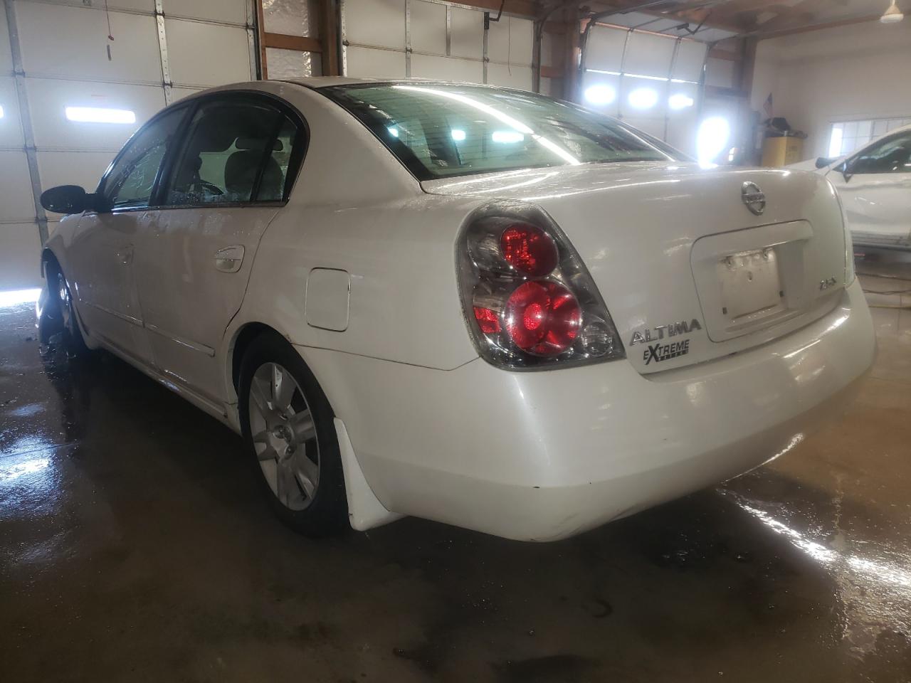 Photo 3 from auction – 2005 NISSAN ALTIMA S with VIN 1N4AL11D25C108747