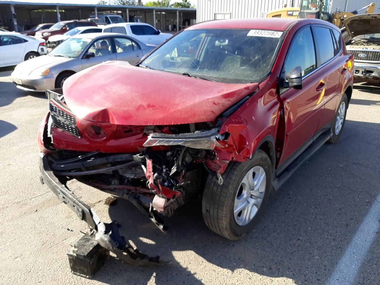 Photo 2 from auction – 2015 TOYOTA RAV4 LE with VIN JTMZFREV6FD079464