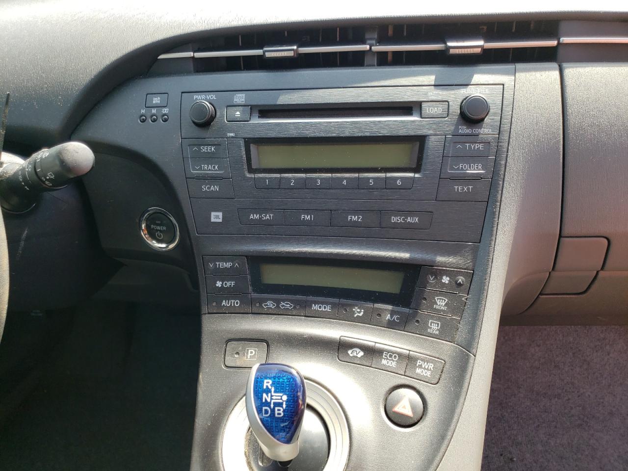 Photo 9 from auction – 2010 TOYOTA PRIUS with VIN JTDKN3DUXA0214651